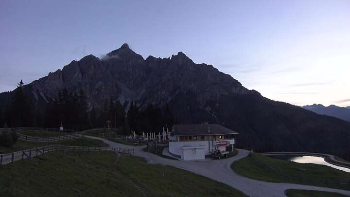 Mieders (Stubai) Koppeneck snow cam captured at 17 September 2026 at 10:07 pm GMT+2