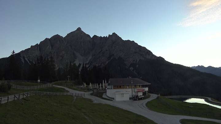 Mieders (Stubai) Koppeneck snow cam captured at 25 September 2026 at 7:21 pm GMT+2