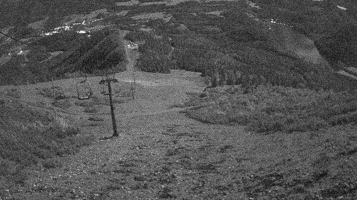 Mitterbach (Gemeindealpe) Upper Station Gipfelbahn snow cam captured at 25 September 2026 at 11:53 pm GMT+2