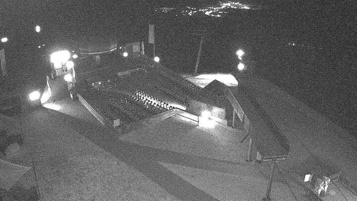 Mitterbach (Gemeindealpe) Mid Station snow cam captured at 19 September 2026 at 11:51 pm GMT+2