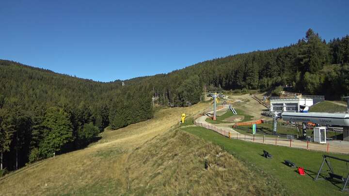 Mönichkirchen Base Station Sonnenbahn snow cam captured at 26 September 2026 at 9:51 am GMT+2