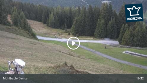 Mühlbach am Hochkönig (Hochkönig) Kabinenbahn Karbachalm snow cam captured at 12 September 2026 at 7:37 pm GMT+2