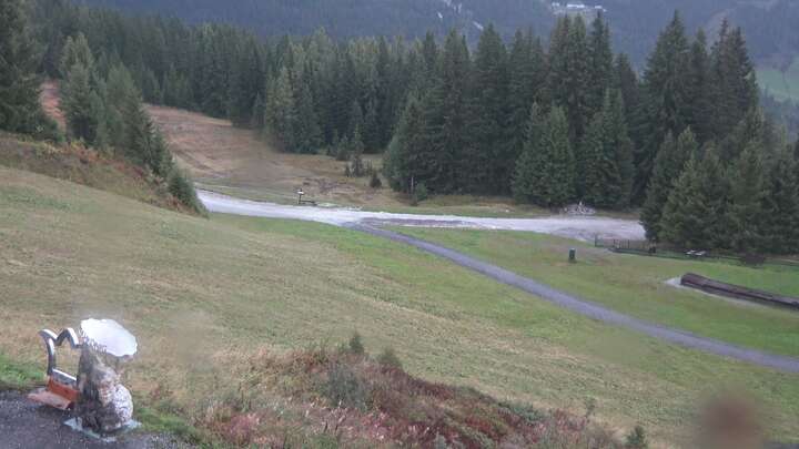 Mühlbach am Hochkönig (Hochkönig) Kabinenbahn Karbachalm snow cam captured at 24 September 2026 at 7:11 pm GMT+2