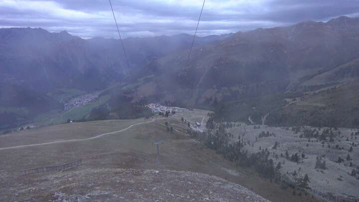 Nauders Upper Station Zirmbahn snow cam captured at 13 September 2026 at 7:47 pm GMT+2