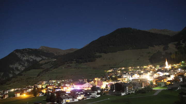 Nauders Mutzkopflift Base Station snow cam captured at 25 September 2026 at 11:59 pm GMT+2