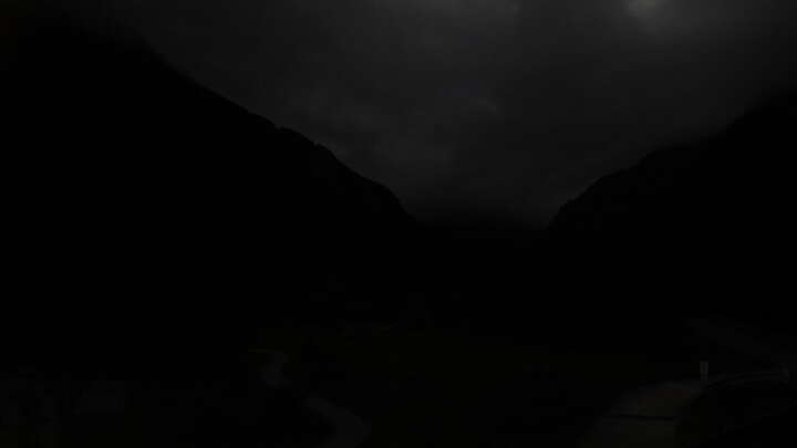 Neustift im Stubaital (Stubai) Klaus Äuele snow cam captured at 21 September 2026 at 11:38 pm GMT+2
