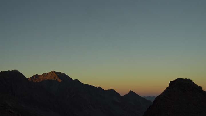 Neustift (Stubaier Gletscher) Daunjoch snow cam captured at 22 September 2026 at 7:27 pm GMT+2