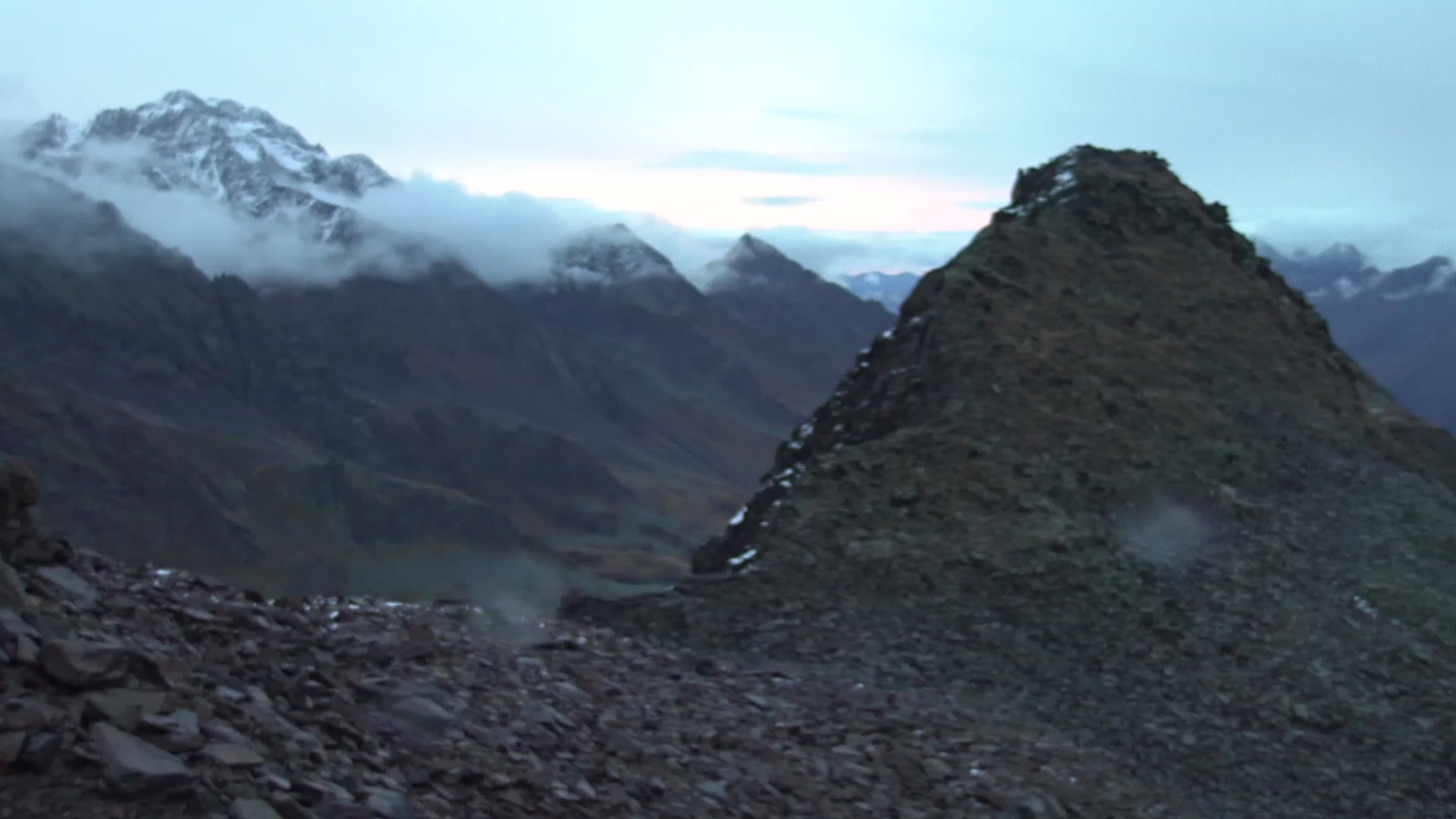 Neustift (Stubaier Gletscher) Daunjoch snow cam captured at 5 October 2026 at 6:56 pm GMT+2
