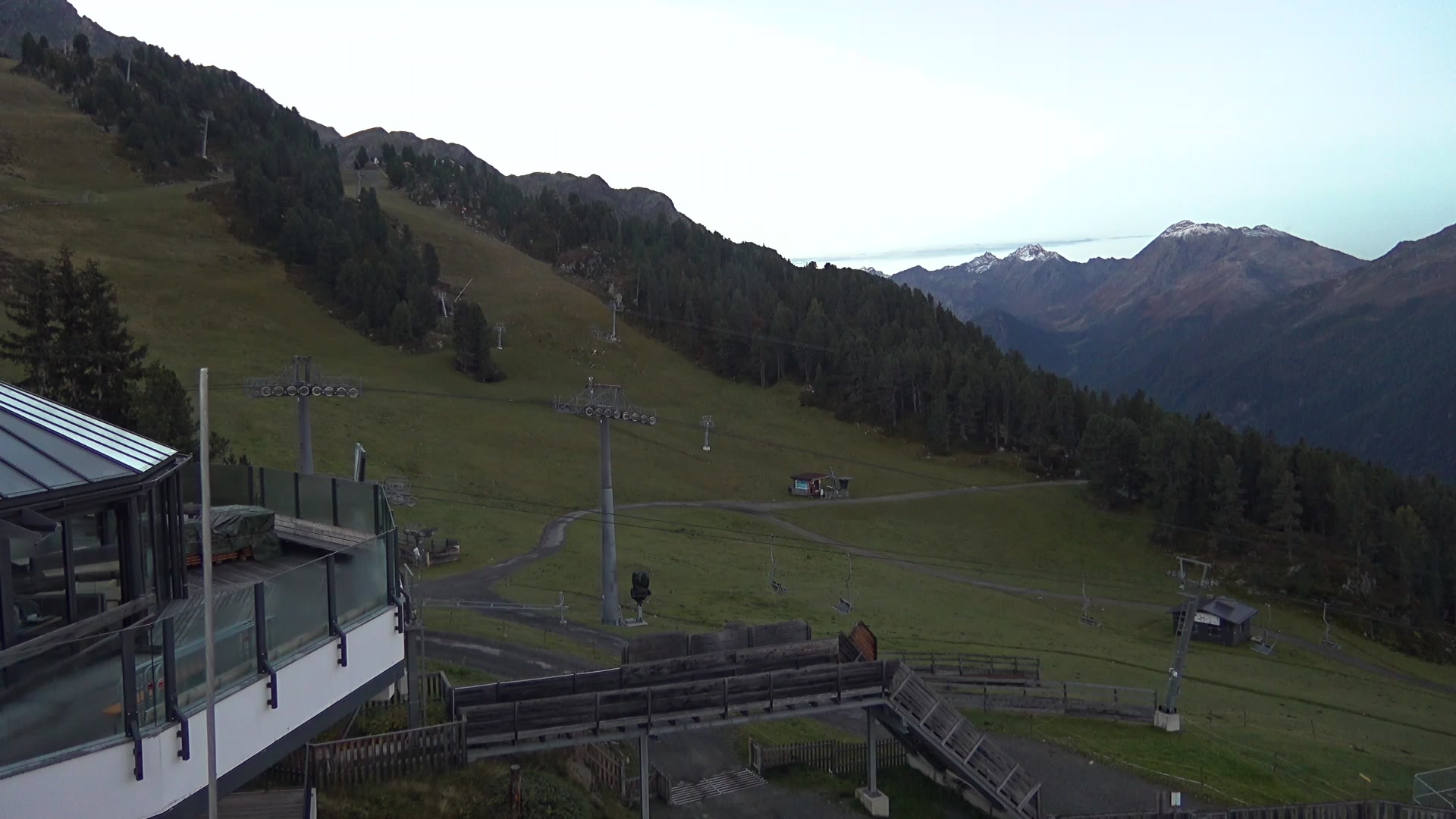Oetz (Hochoetz) Widiversum Hochoetz snow cam captured at 6 October 2026 at 7:19 am GMT+2