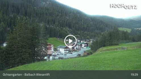 Oetz (Hochoetz) Balbach Wiesenlift snow cam captured at 12 September 2026 at 7:38 pm GMT+2