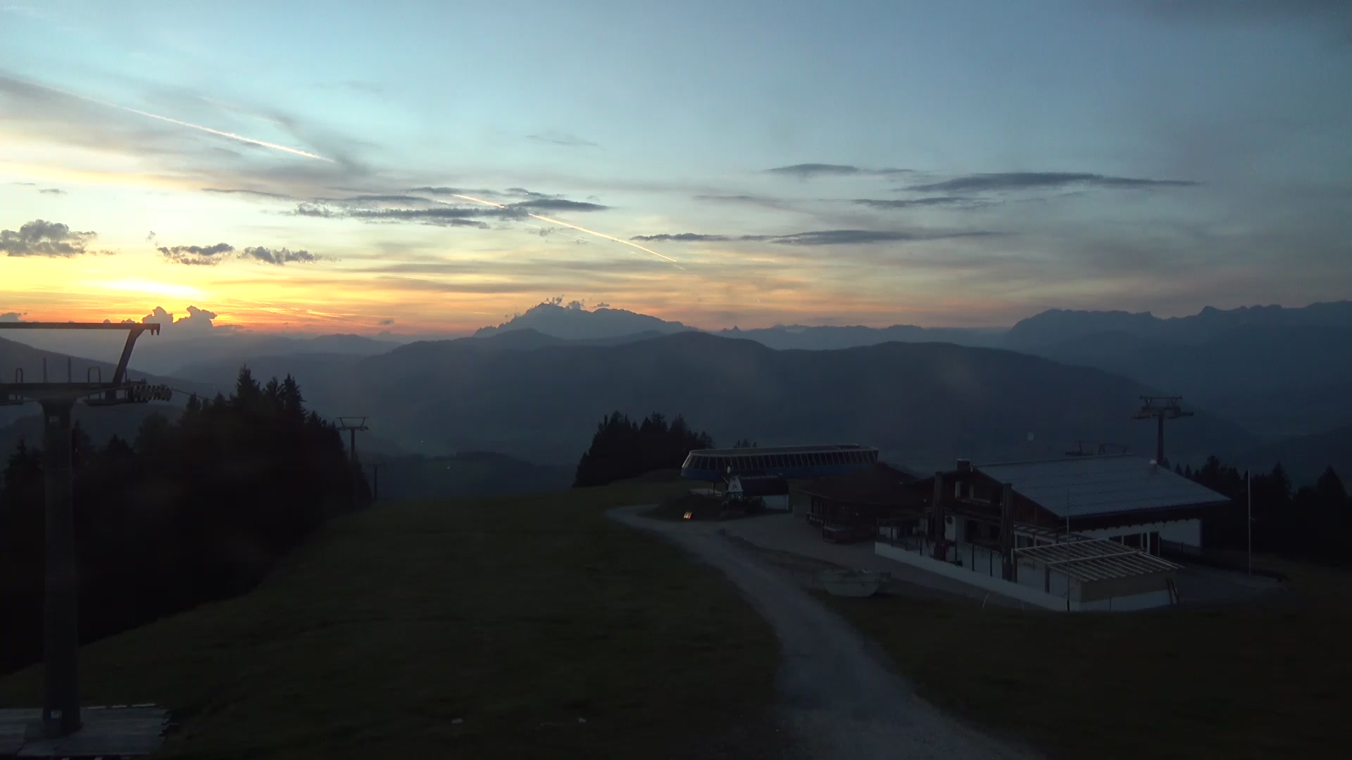Radstadt Kemahdhöhe snow cam captured at 4 October 2026 at 6:51 pm GMT+2