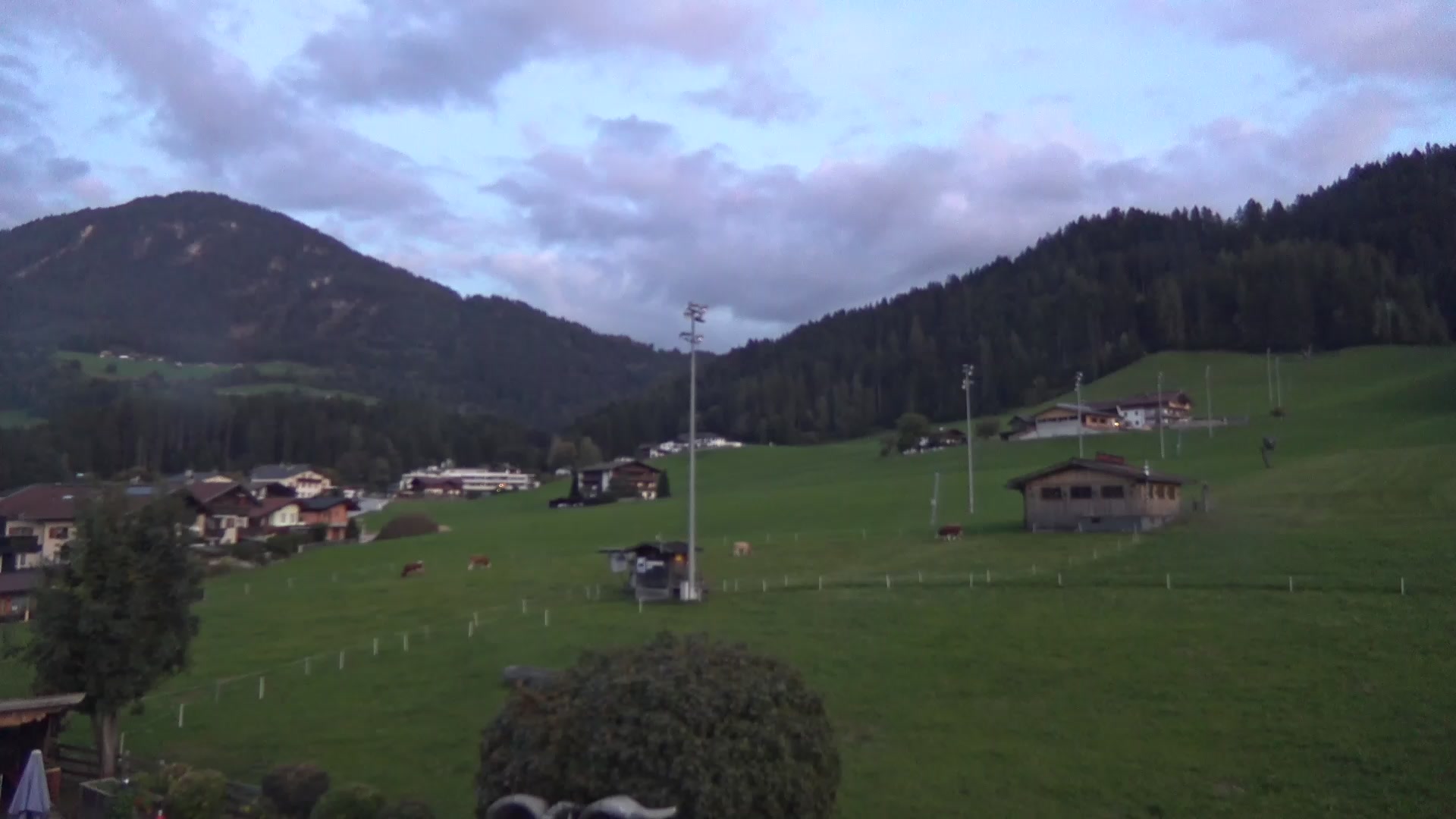 Reith im Alpbachtal (Ski Juwel Alpbachtal Wildschönau) Reitherkogelbahn snow cam captured at 4 October 2026 at 7:10 pm GMT+2