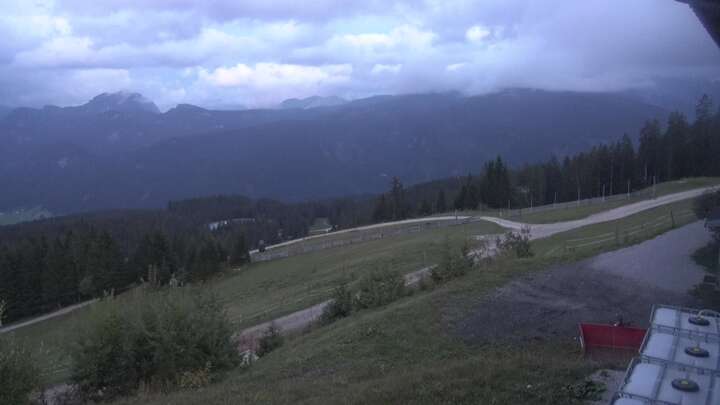 Russbach (Dachstein West) Dachstein West - Upper Station Hornbahn snow cam captured at 21 September 2026 at 7:23 pm GMT+2