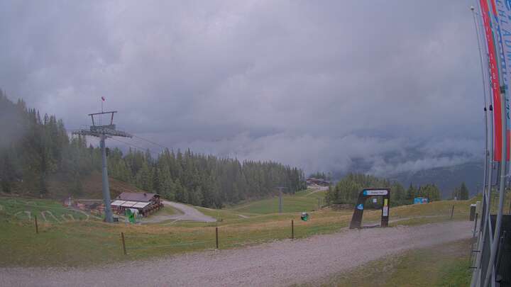 Schladming / Pichl - Reiteralm Upper Station Preunegg Jet snow cam captured at 24 September 2026 at 6:57 pm GMT+2