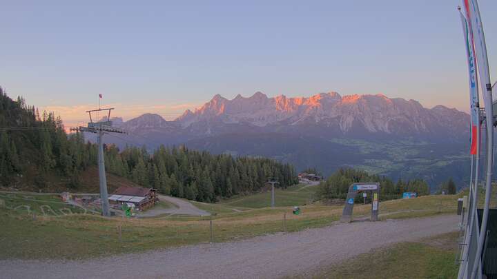 Schladming / Pichl - Reiteralm Upper Station Preunegg Jet snow cam captured at 26 September 2026 at 6:58 pm GMT+2