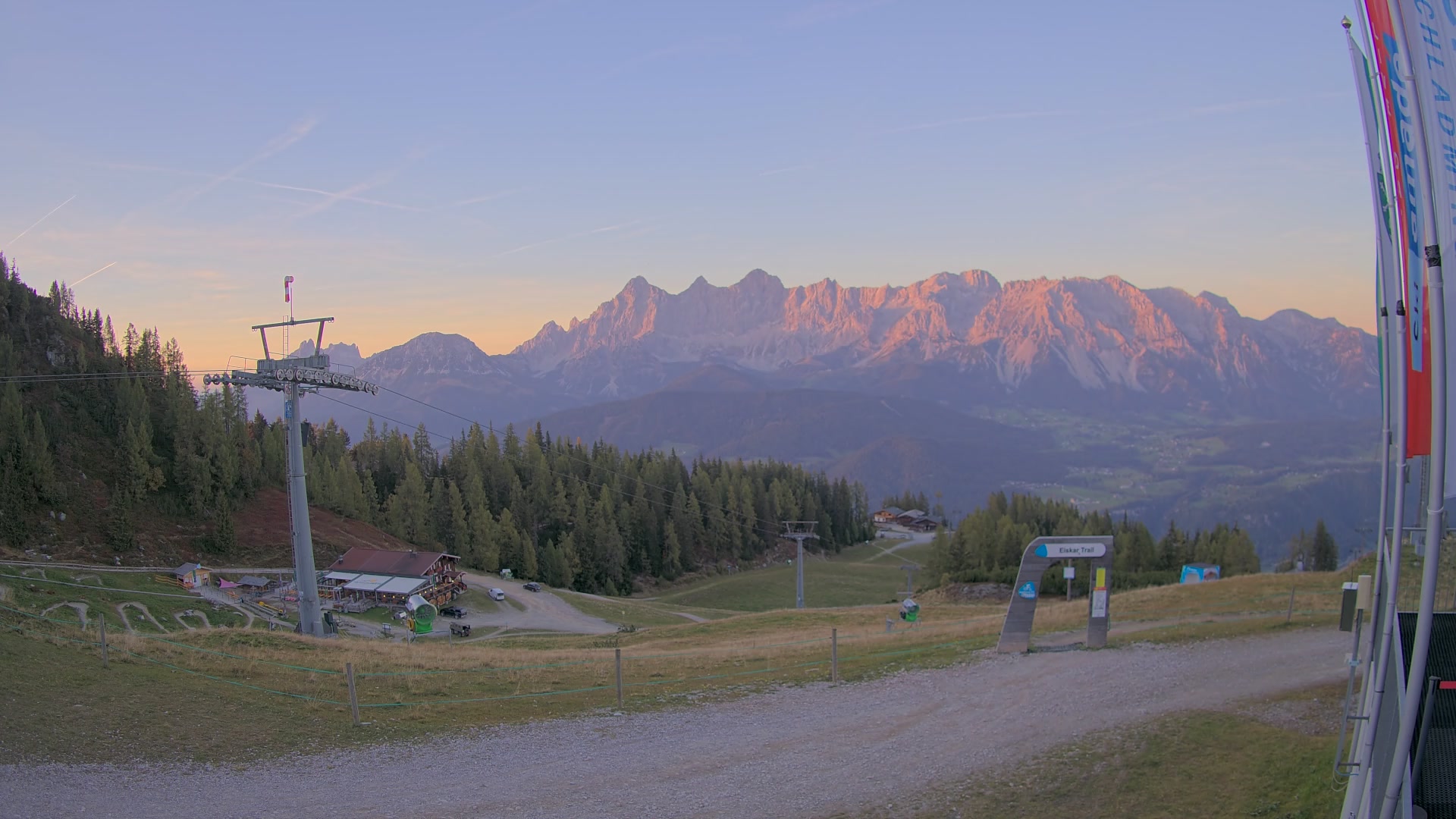 Schladming / Pichl - Reiteralm Upper Station Preunegg Jet snow cam captured at 3 October 2026 at 6:35 pm GMT+2