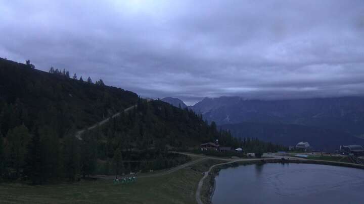 Schladming / Pichl - Reiteralm Reiteralm See snow cam captured at 13 September 2026 at 7:33 pm GMT+2