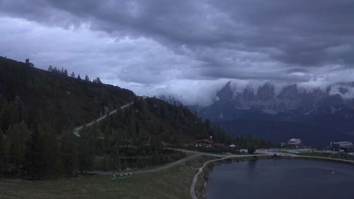 Schladming / Pichl - Reiteralm Reiteralm See snow cam captured at 16 September 2026 at 7:31 pm GMT+2