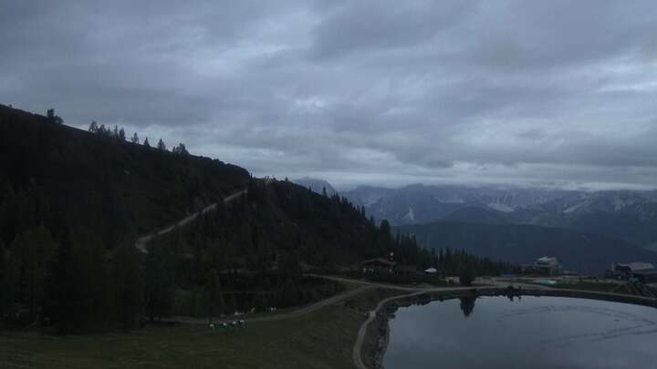 Schladming / Pichl - Reiteralm Reiteralm See snow cam captured at 18 September 2026 at 7:31 pm GMT+2