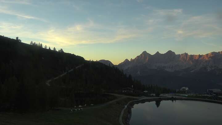 Schladming / Pichl - Reiteralm Reiteralm See snow cam captured at 27 September 2026 at 6:54 pm GMT+2