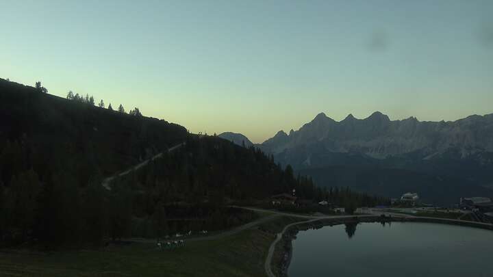 Schladming / Pichl - Reiteralm Reiteralm See snow cam captured at 28 September 2026 at 7:05 pm GMT+2