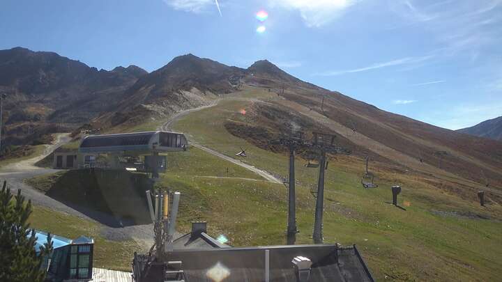 See im Paznaun (Paznaun) Zeinisbahn Upper Station snow cam captured at 29 September 2026 at 12:35 pm GMT+2