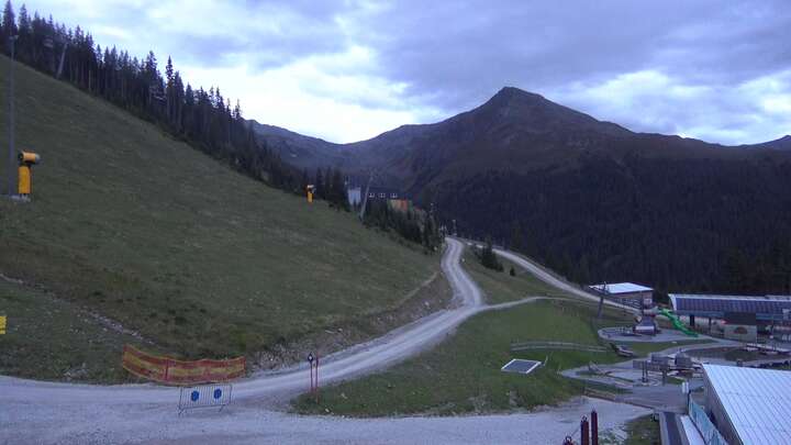 See im Paznaun (Paznaun) Mid Station See snow cam captured at 13 September 2026 at 7:49 pm GMT+2