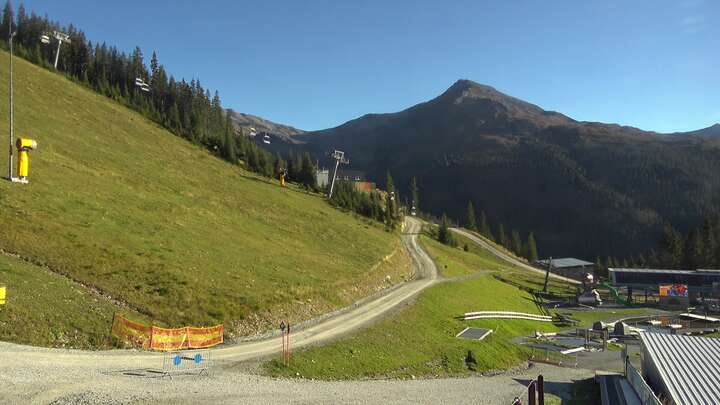 See im Paznaun (Paznaun) Mid Station See snow cam captured at 15 September 2026 at 6:10 pm GMT+2