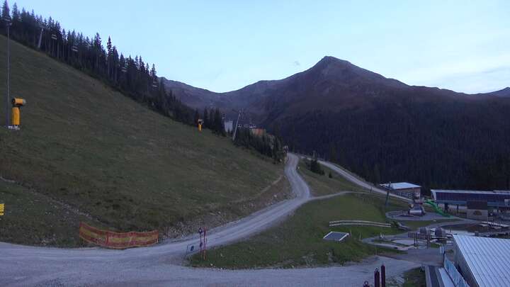 See im Paznaun (Paznaun) Mid Station See snow cam captured at 21 September 2026 at 7:23 pm GMT+2