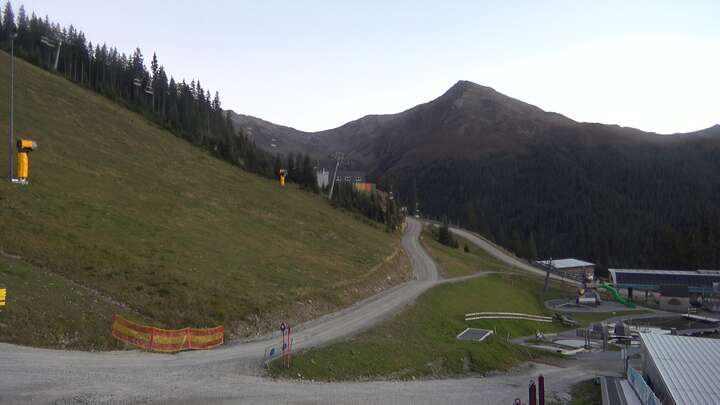 See im Paznaun (Paznaun) Mid Station See snow cam captured at 25 September 2026 at 7:30 pm GMT+2