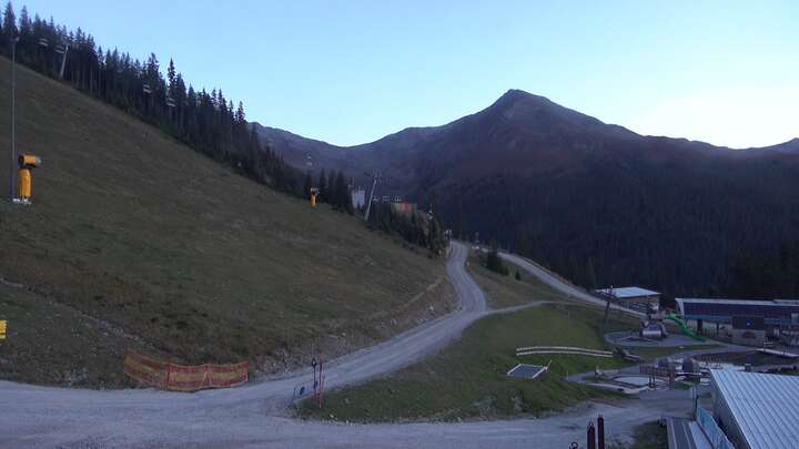 See im Paznaun (Paznaun) Mid Station See snow cam captured at 28 September 2026 at 7:21 pm GMT+2