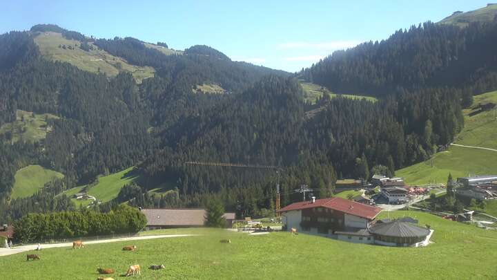 Söll am Wilden Kaiser (SkiWelt) Upper Station Gondelbahn Hexenwasser snow cam captured at 26 September 2026 at 2:28 pm GMT+2
