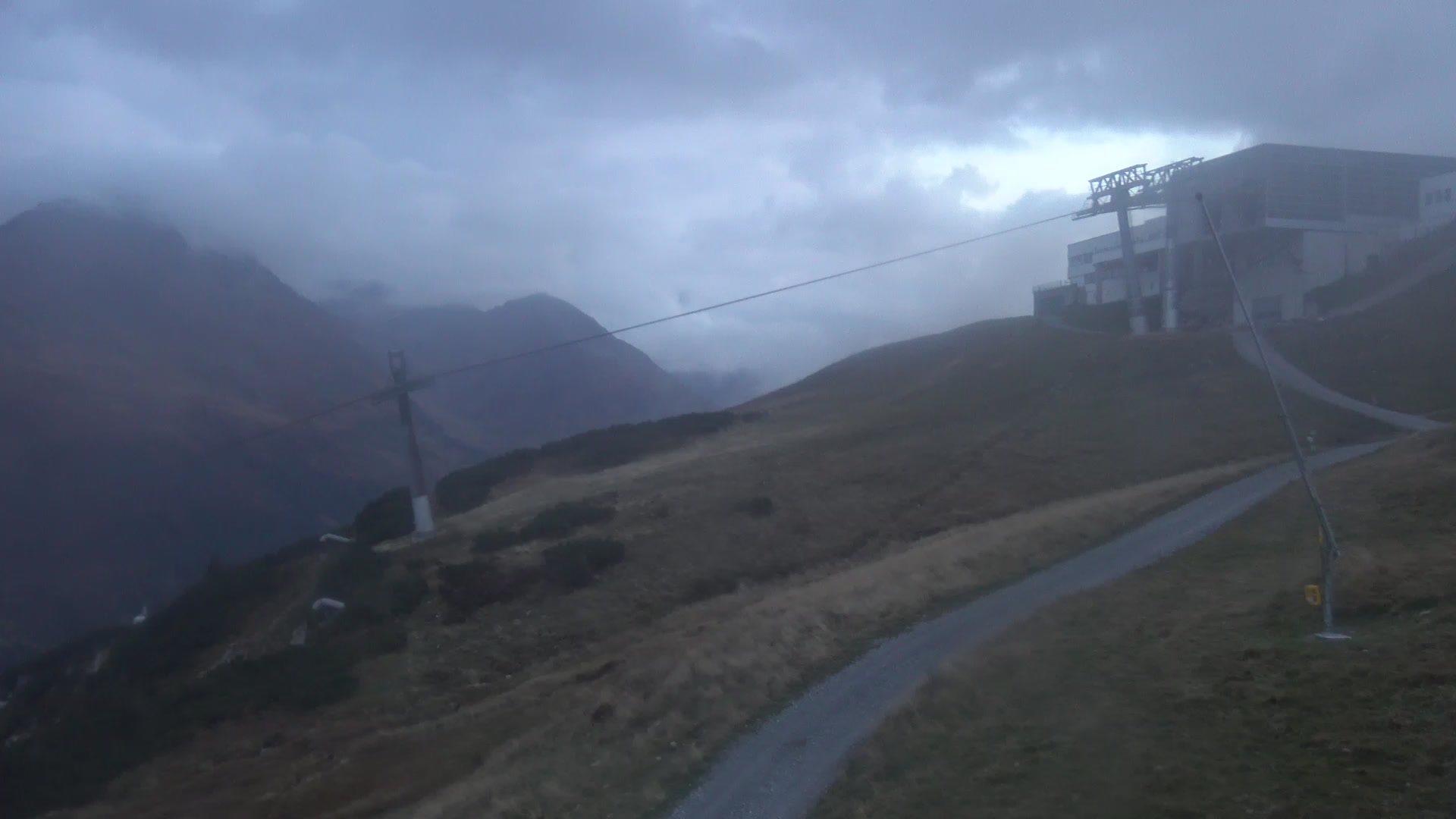 St. Anton am Arlberg (Arlberg) Galzig Upper Station snow cam captured at 4 October 2026 at 7:05 pm GMT+2