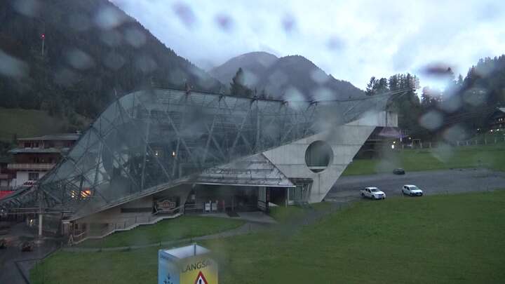 St. Anton am Arlberg (Arlberg) Ski Centre snow cam captured at 16 September 2026 at 7:48 pm GMT+2