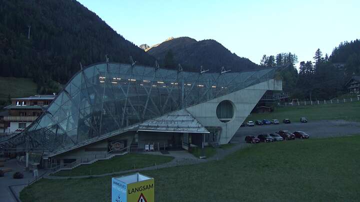 St. Anton am Arlberg (Arlberg) Ski Centre snow cam captured at 23 September 2026 at 8:11 am GMT+2