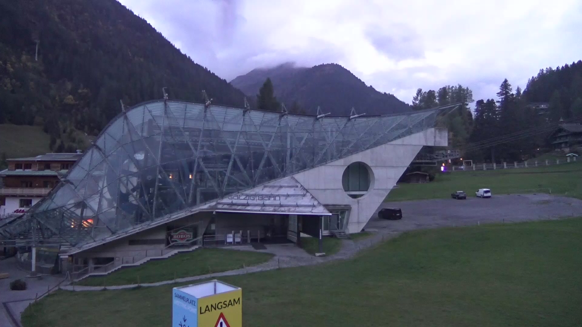 St. Anton am Arlberg (Arlberg) Ski Centre snow cam captured at 3 October 2026 at 7:12 pm GMT+2