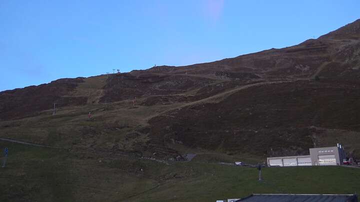 St. Anton am Arlberg (Arlberg) Rendl snow cam captured at 19 September 2026 at 7:40 pm GMT+2