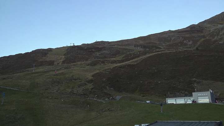 St. Anton am Arlberg (Arlberg) Rendl snow cam captured at 22 September 2026 at 7:39 pm GMT+2