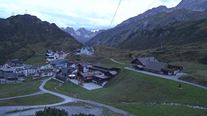 St. Anton am Arlberg (Arlberg) St. Christoph snow cam captured at 13 September 2026 at 7:41 pm GMT+2