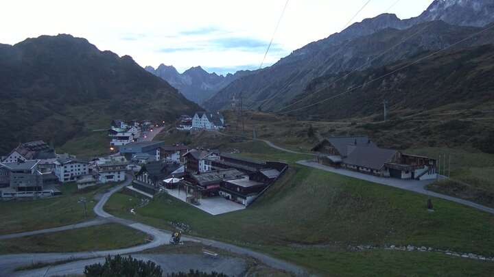St. Anton am Arlberg (Arlberg) St. Christoph snow cam captured at 20 September 2026 at 7:41 pm GMT+2