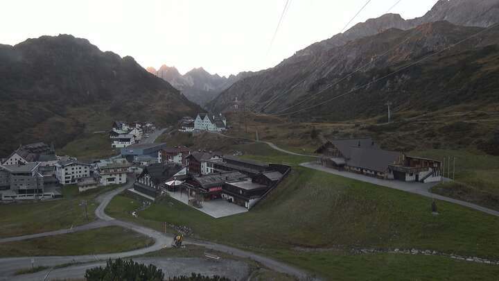 St. Anton am Arlberg (Arlberg) St. Christoph snow cam captured at 22 September 2026 at 7:22 pm GMT+2