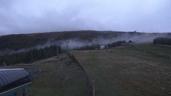 St. Margarethen im Lg. (Aineck) Gipfelbahn Base Station snow cam captured at 17 September 2026 at 10:13 pm GMT+2
