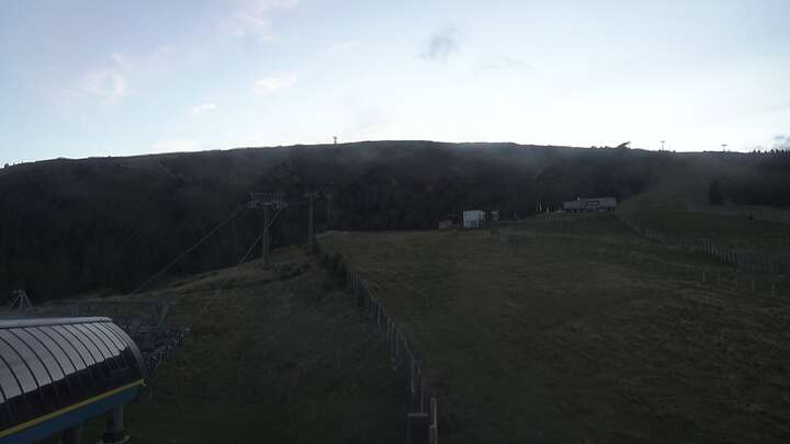 St. Margarethen im Lg. (Aineck) Gipfelbahn Base Station snow cam captured at 19 September 2026 at 7:24 pm GMT+2
