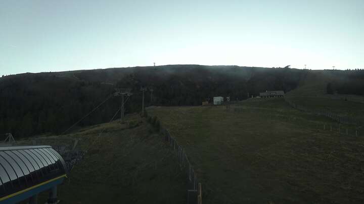 St. Margarethen im Lg. (Aineck) Gipfelbahn Base Station snow cam captured at 26 September 2026 at 7:00 pm GMT+2