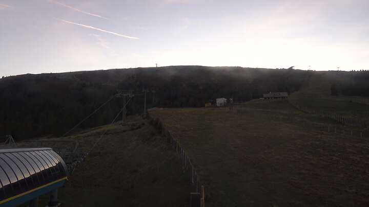 St. Margarethen im Lg. (Aineck) Gipfelbahn Base Station snow cam captured at 27 September 2026 at 7:12 pm GMT+2