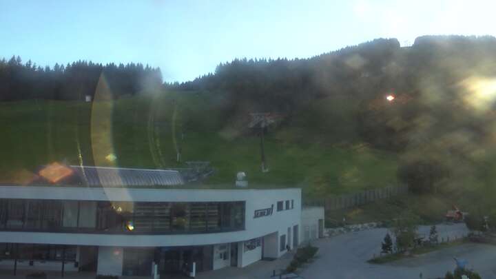 St. Margarethen im Lg. (Aineck) Hotel Grizzly snow cam captured at 15 September 2026 at 5:55 pm GMT+2