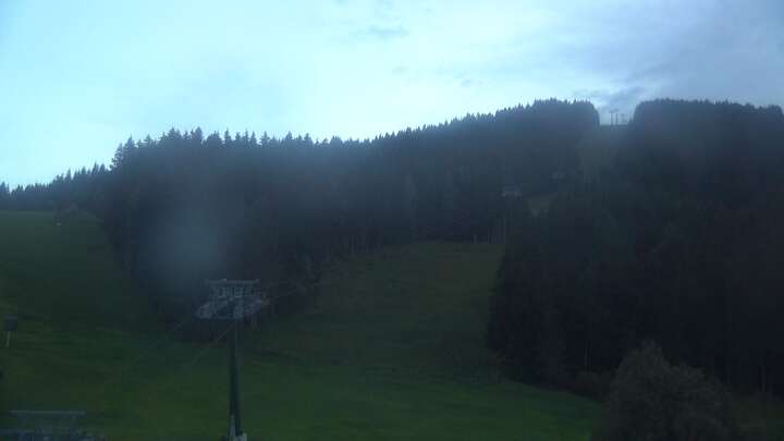 St. Margarethen im Lg. (Aineck) Hotel Grizzly snow cam captured at 20 September 2026 at 7:24 pm GMT+2