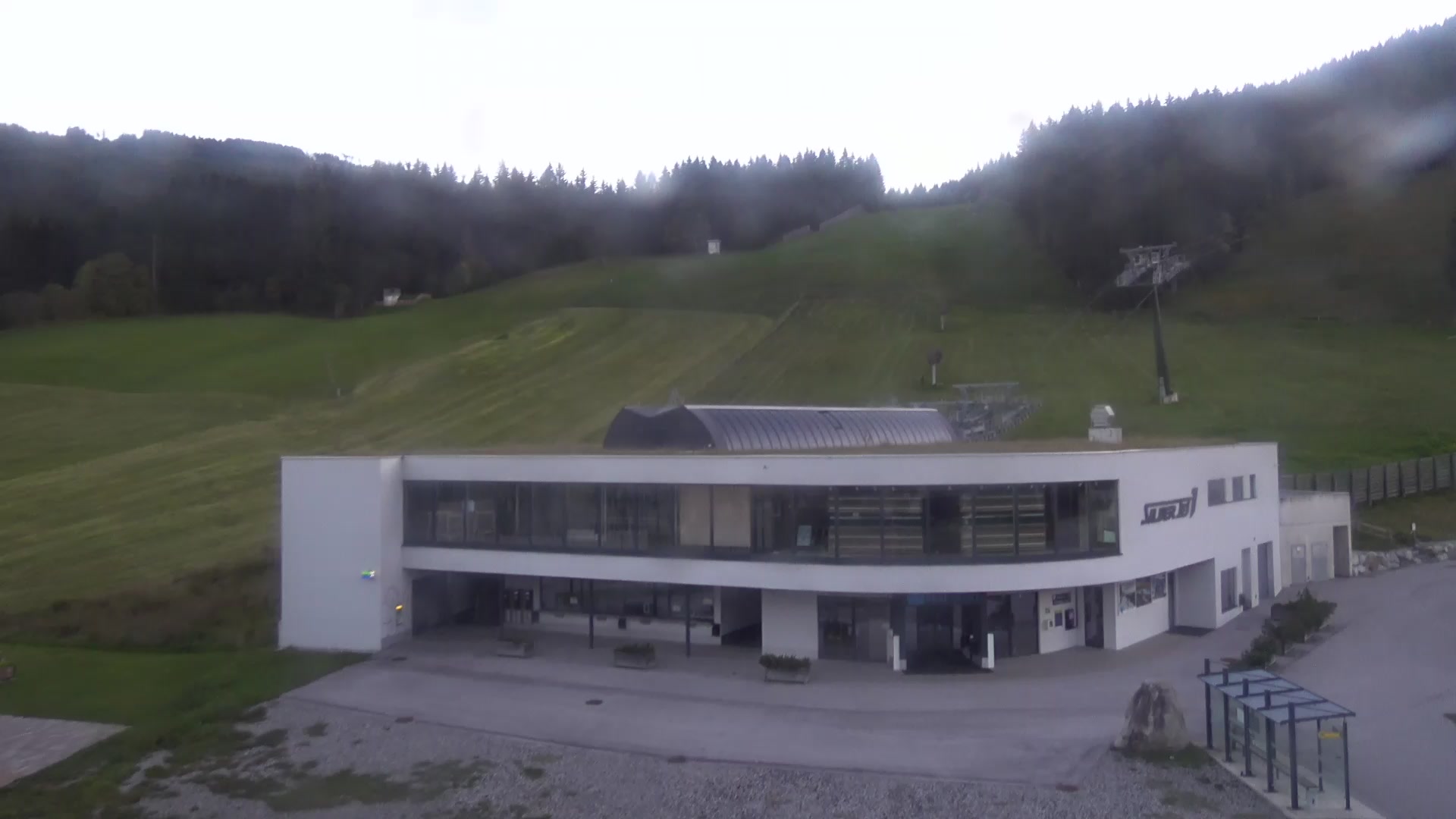 St. Margarethen im Lg. (Aineck) Hotel Grizzly snow cam captured at 3 October 2026 at 6:41 pm GMT+2