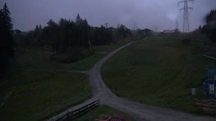 St. Michael Tschaneckbahn snow cam captured at 18 September 2026 at 7:32 pm GMT+2