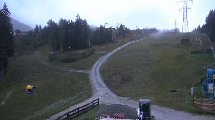 St. Michael Tschaneckbahn snow cam captured at 24 September 2026 at 7:14 pm GMT+2